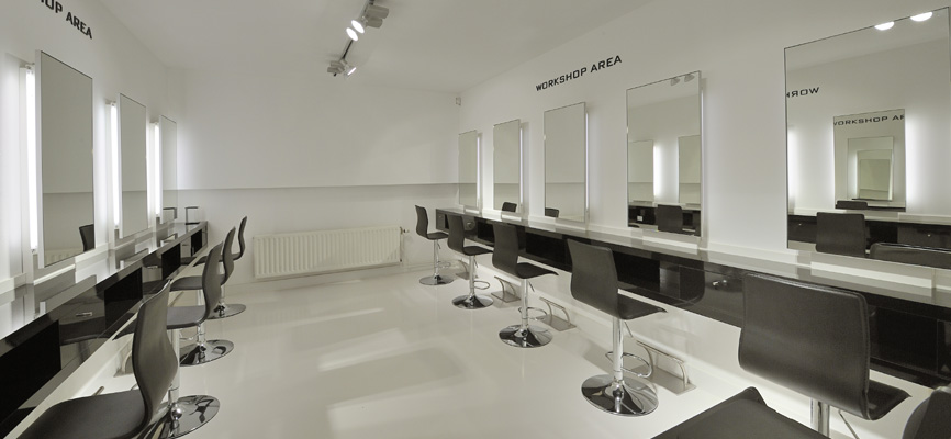 Design d’intérieur : Salon de beauté Inglot - 