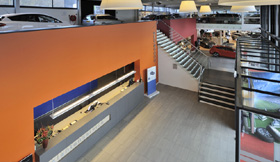 Design intérieur salle d’exposition – Ford NL - 