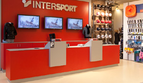 Agencement magasin de sport : Intersport Roden (NL) - 