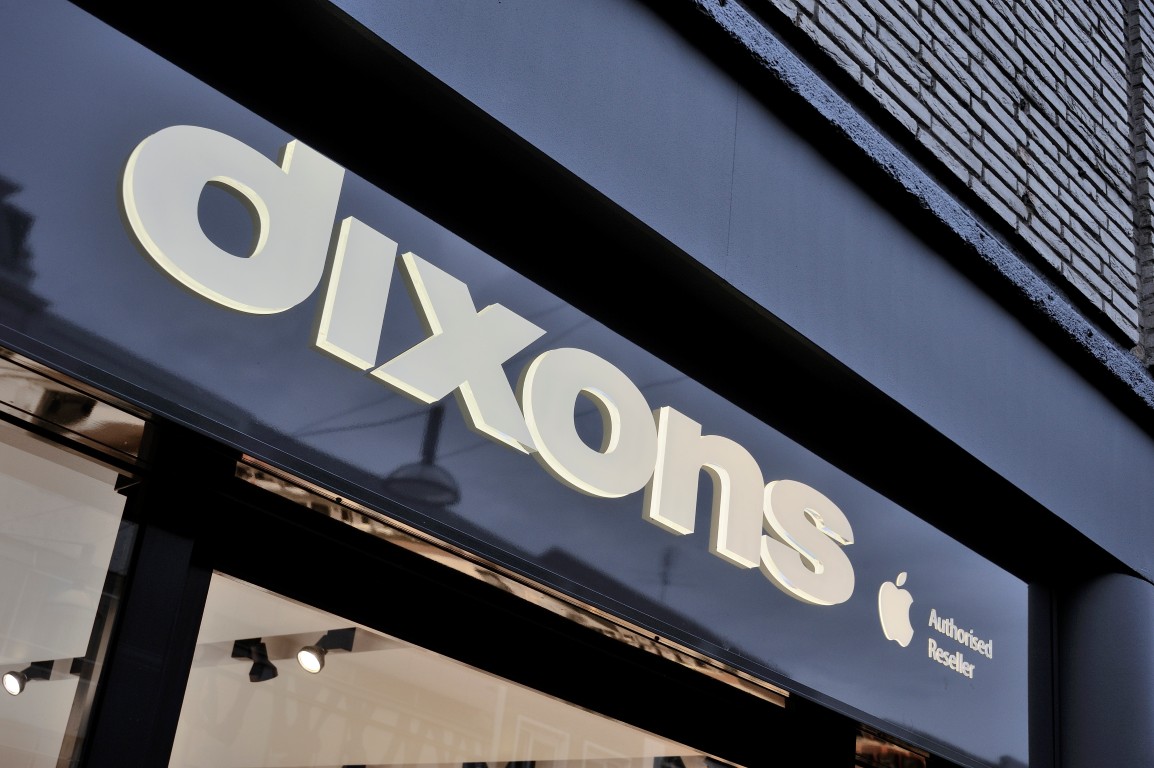 Conception de détail du concept de shopping Dixons 3.0