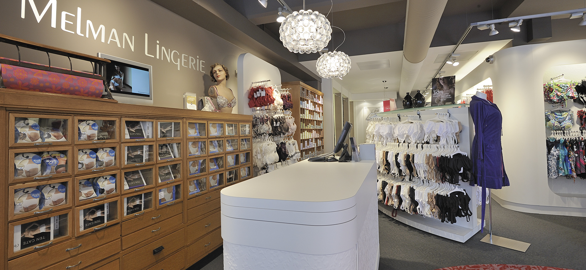 Melman Lingerie, Sassenheim : Agencement magasin de lingerie - 