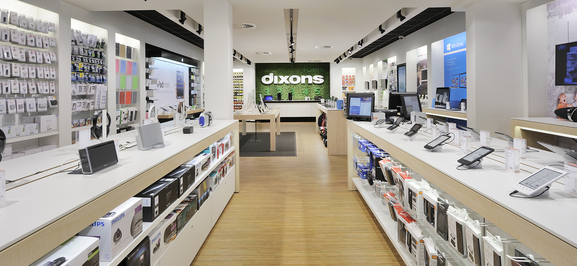 Conception de détail du concept de shopping Dixons 3.0 - 