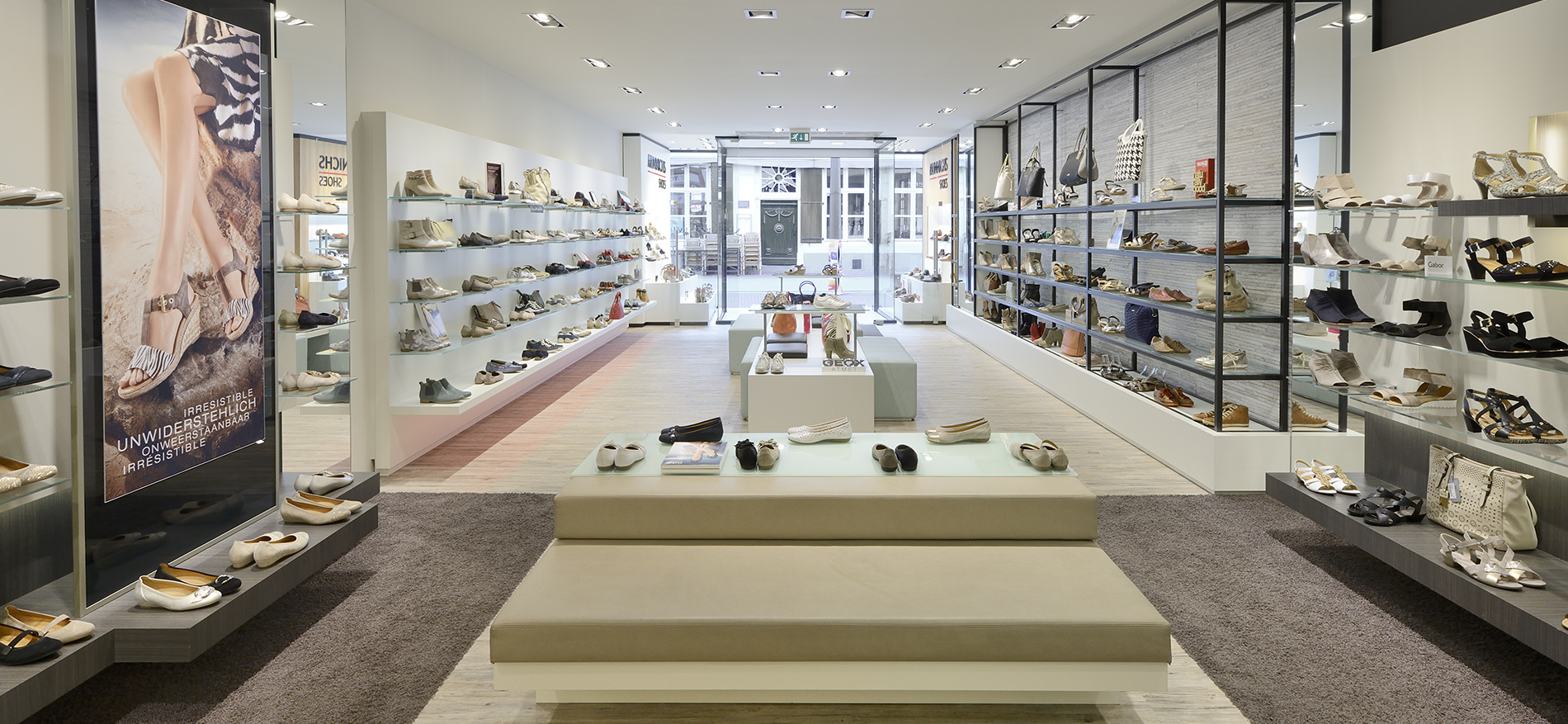 Munnichs : Agencement de chaussures - 