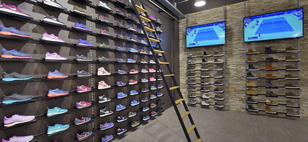 Intérieur Intersport Megastore van den Bergh