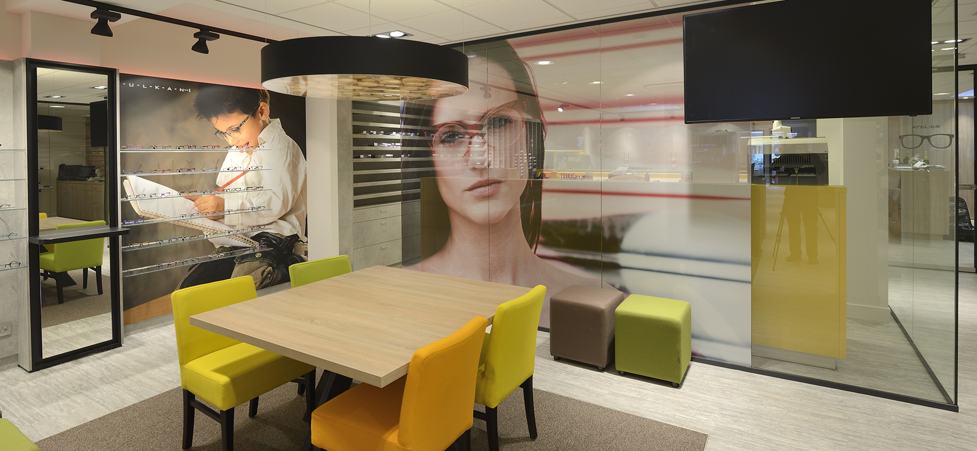 Thyssen Optics – Kapellen (BE) : Aménagement magasin optique - 