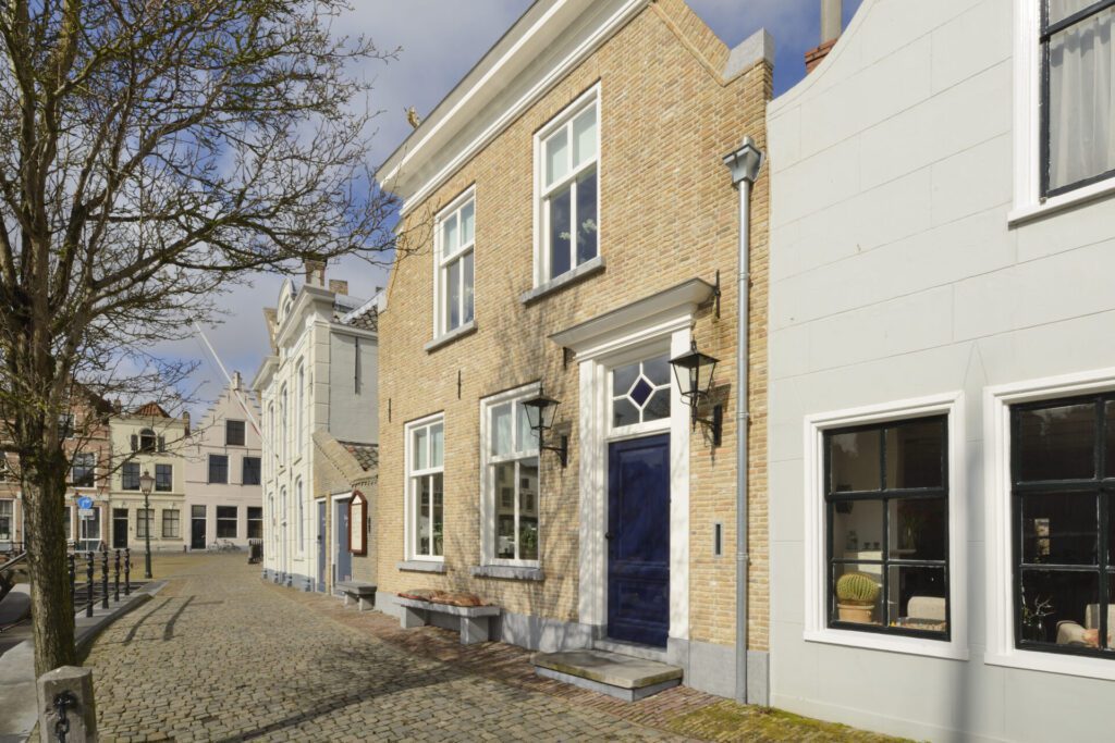 Meubel maatwerk grachtenpand