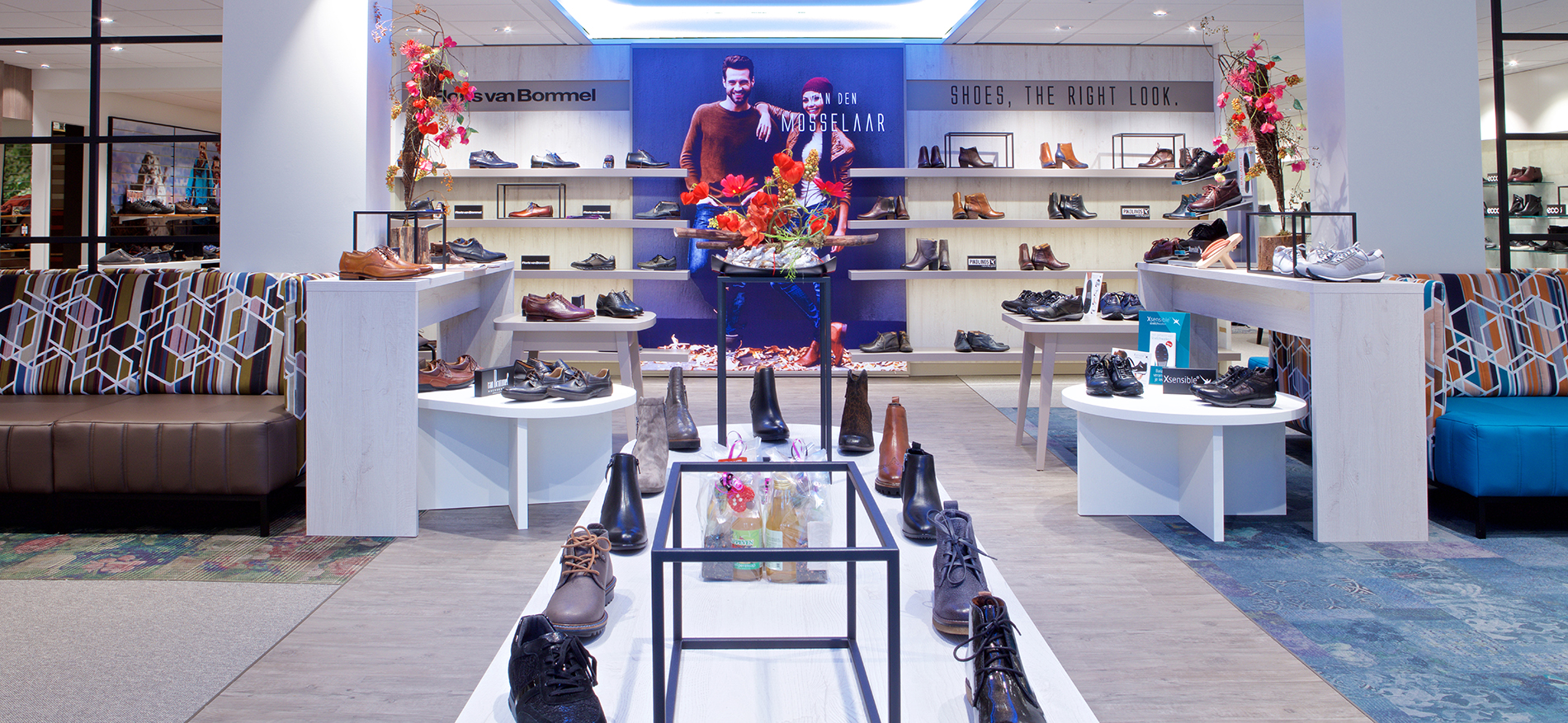 Van den Mosselaar Schoenen | Bovenkarspel : une belle rénovation de boutique - Chaussures