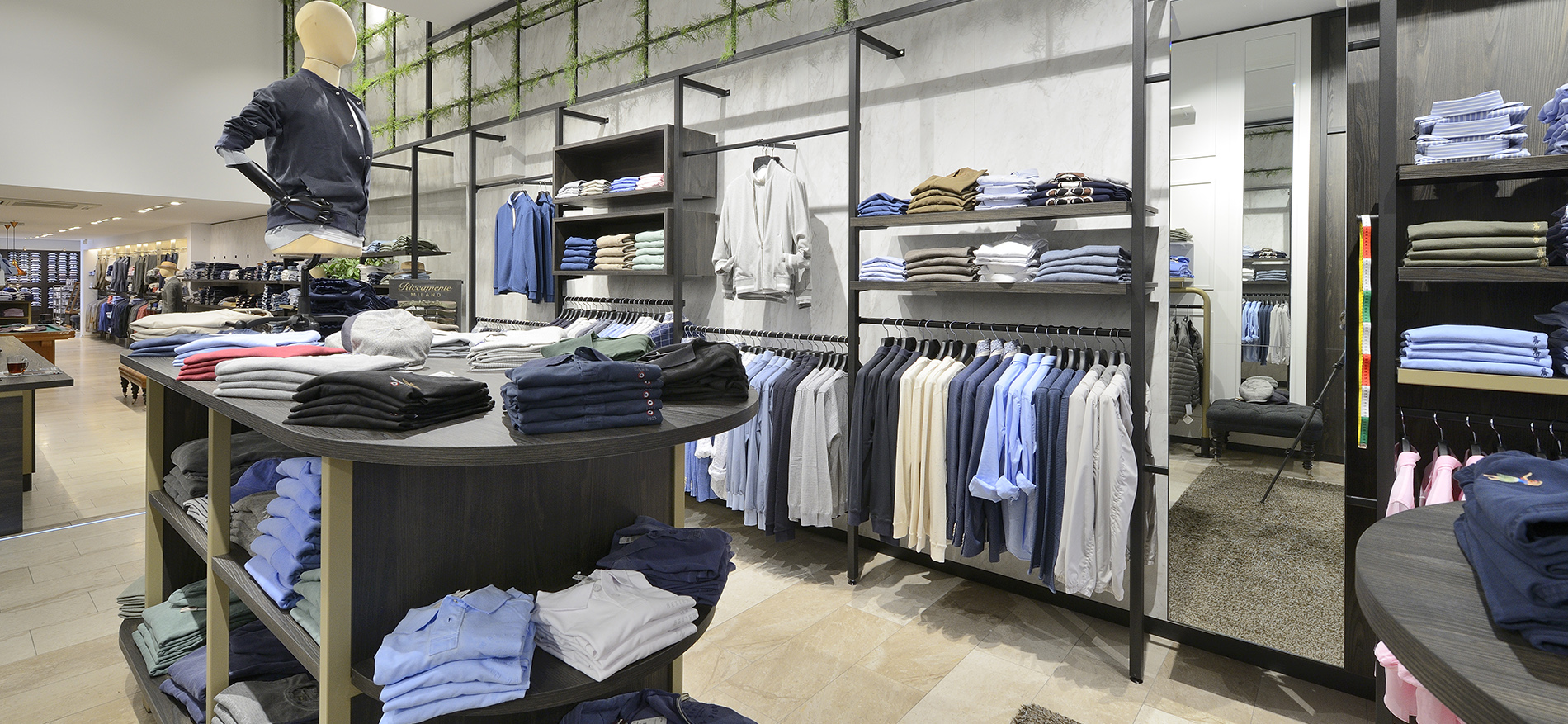 Un remodelage approfondi chez MarcEdwards Menswear, Haarlem - Mode