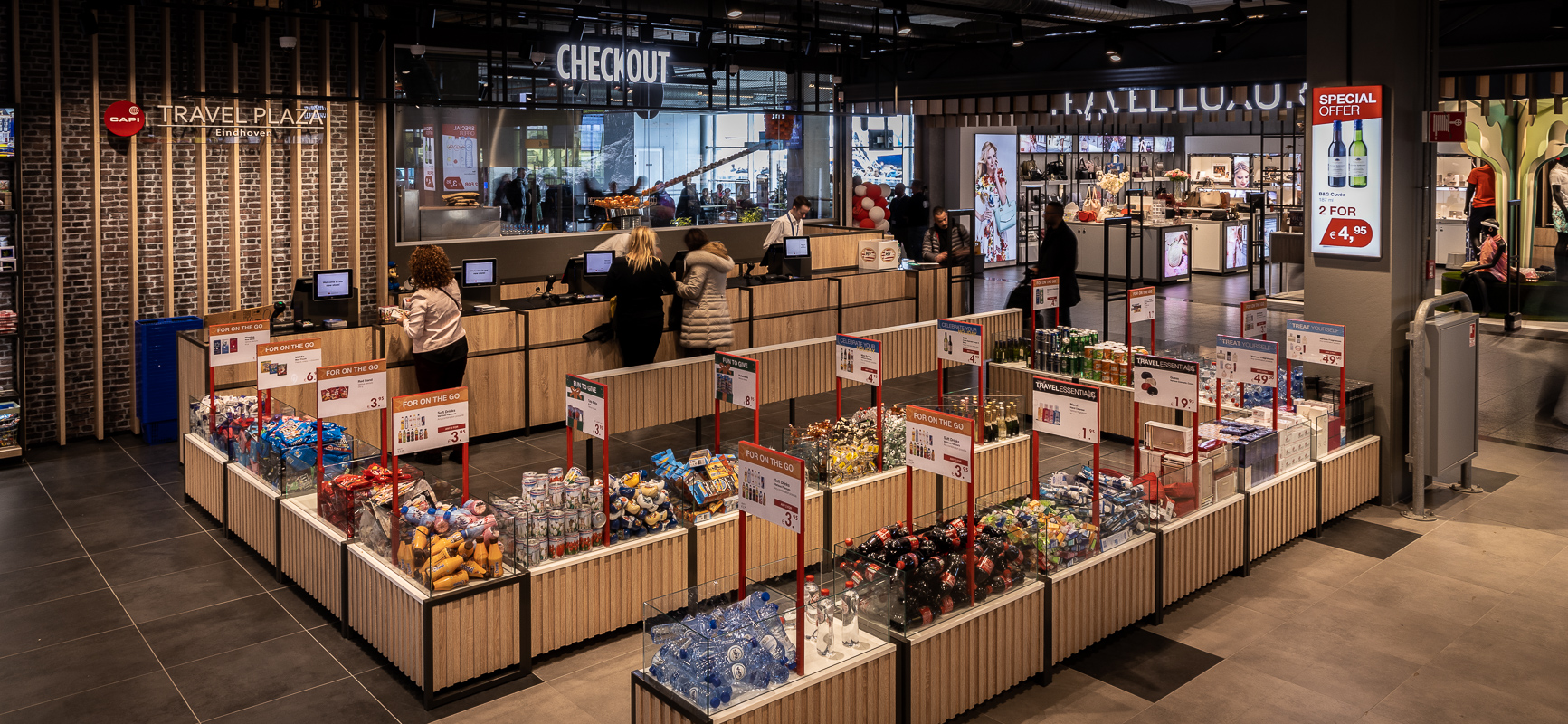 Travel Luxury en Travel Plaza | Eindhoven - 