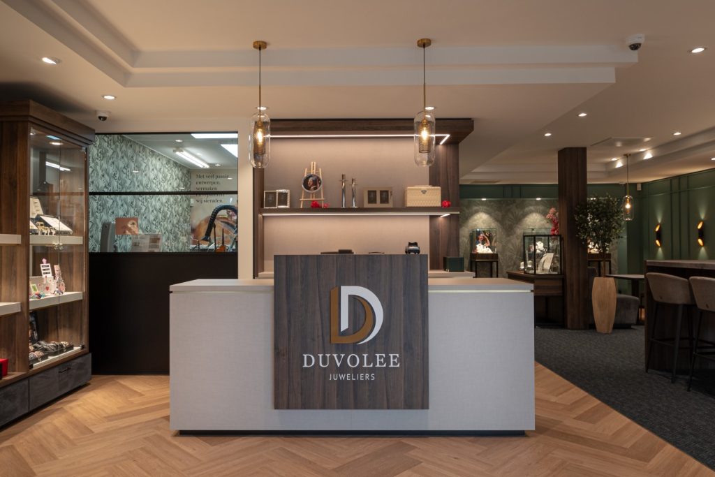 Design d'intérieur de bijoux WSB Shopfitting