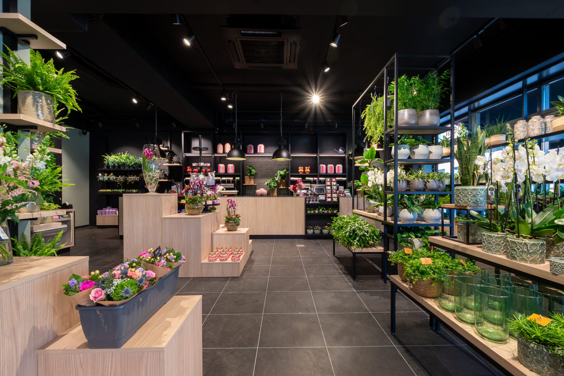 Van Beest Bloemen en Planten | Vathorst (NL) - 